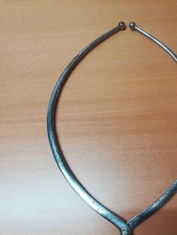 Dette måleinstrument er indleveret på arkivet. Er der nogen der ved hvad det har været brugt til?